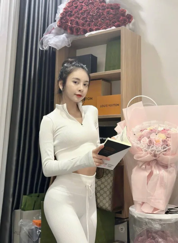 彰化外送茶-芷悠|2222外送茶 彰化外送茶-芷悠|2222外送茶