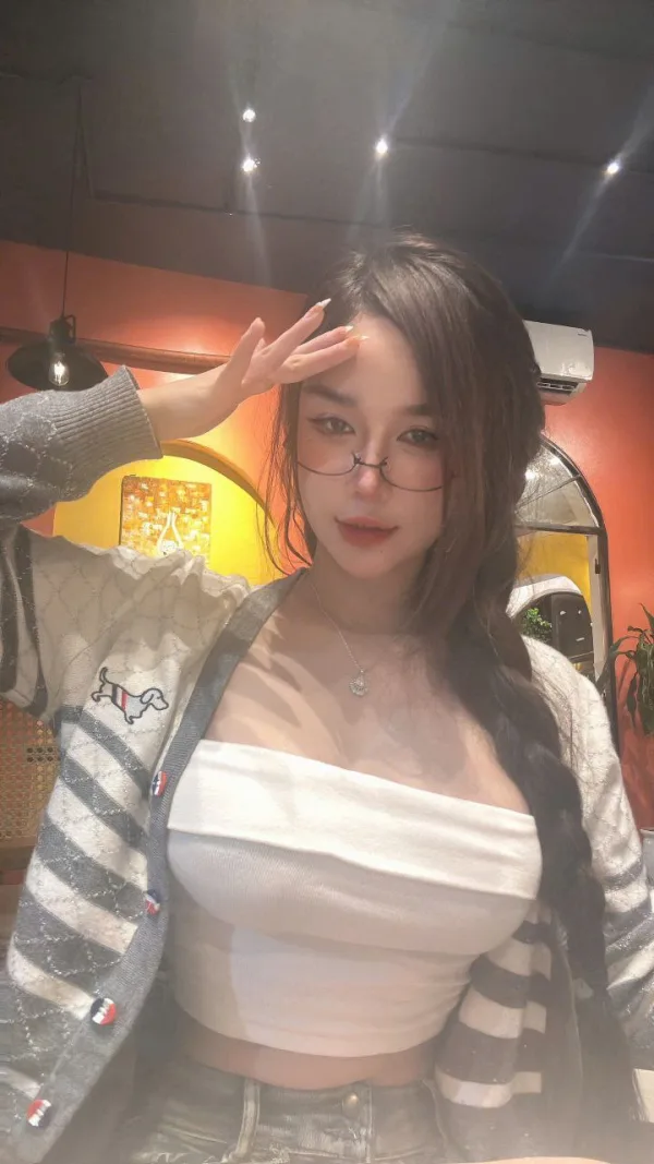 雲林外送茶-莎莎|2222外送茶