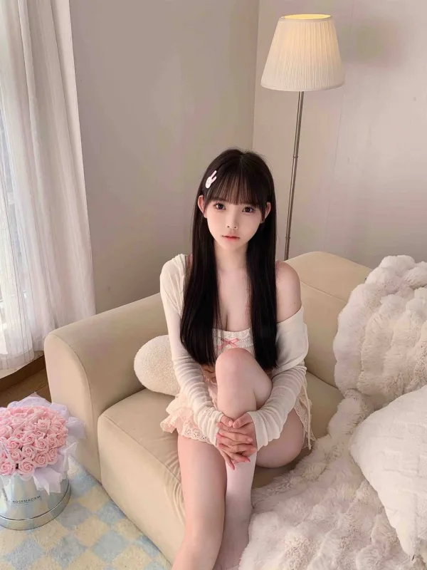 台中外送茶-翁蔓|2222外送茶